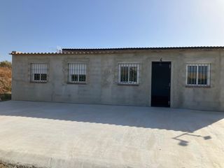 Lloguer Masia a Medina Sidonia. Casa con 26000m2 para alquiler por todo el ano