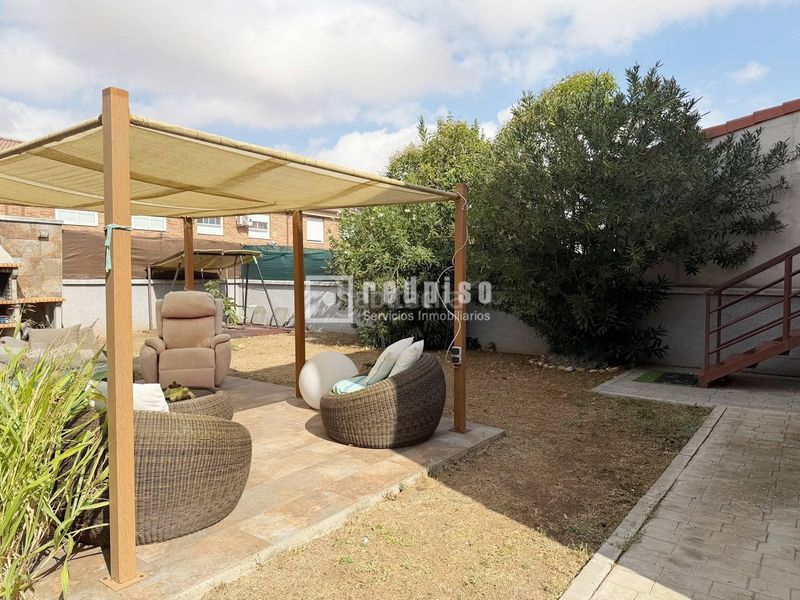 Foto ed25b57e-2b78-4044-b5dc-760c818b0c2e. Chalet en Villanueva de la Torre
