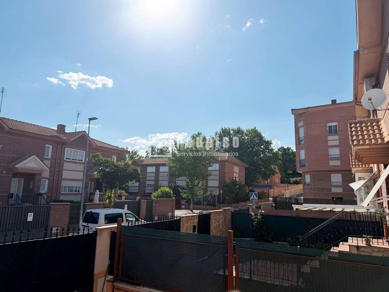 Foto b4dce3a6-d997-4344-9d29-5f68cfb334e3. Xalet amb calefacció aparcament a El Vallejo Azuqueca de Henares