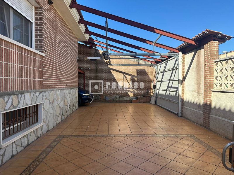 Foto e6b1d605-26f7-4962-ab6c-50811d4590f3. Xalet amb calefacció piscina a Meco pueblo Meco