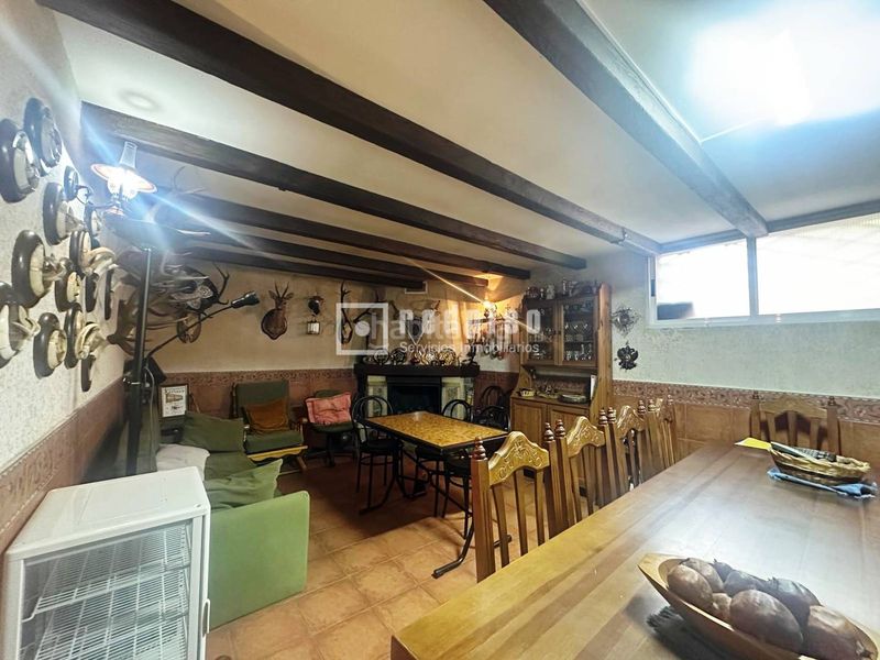 Foto 3f849475-402b-4c1b-a7c2-292b75d90fd1. Chalet en Bulevar-Plaza Castilla Azuqueca de Henares