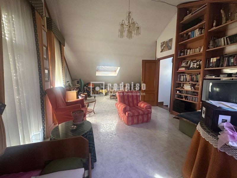 Foto d29943d4-b4ab-42d3-8533-559f2f50914e. Chalet en Bulevar-Plaza Castilla Azuqueca de Henares