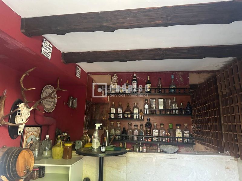 Foto fbb1182f-a3c6-4557-8f7c-80d962108b64. Chalet en Bulevar-Plaza Castilla Azuqueca de Henares