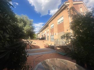 Chalet  De los almendros