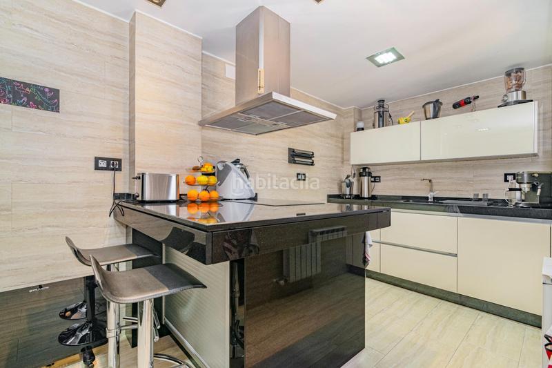 Foto 50a5a147-20a3-4635-a788-e1fe74fe85b4. Maison avec chauffage parking piscine dans Castaño - Mirasierra Granada