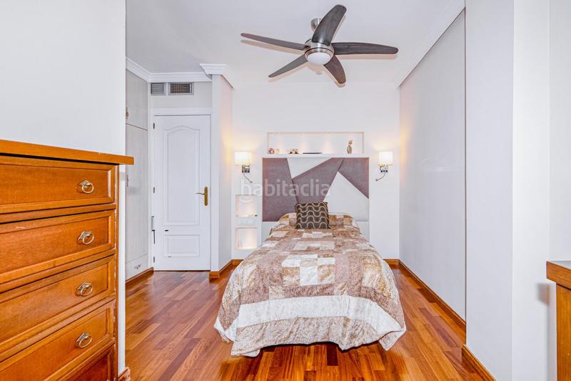 Foto 5d8c0bdc-9328-436d-bb55-ea0c8013863d. Maison avec chauffage parking piscine dans Castaño - Mirasierra Granada