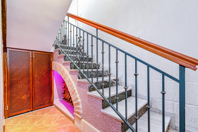 Foto 776b89d7-d195-4f15-8233-a619ce577bbc. Maison avec chauffage parking piscine dans Castaño - Mirasierra Granada