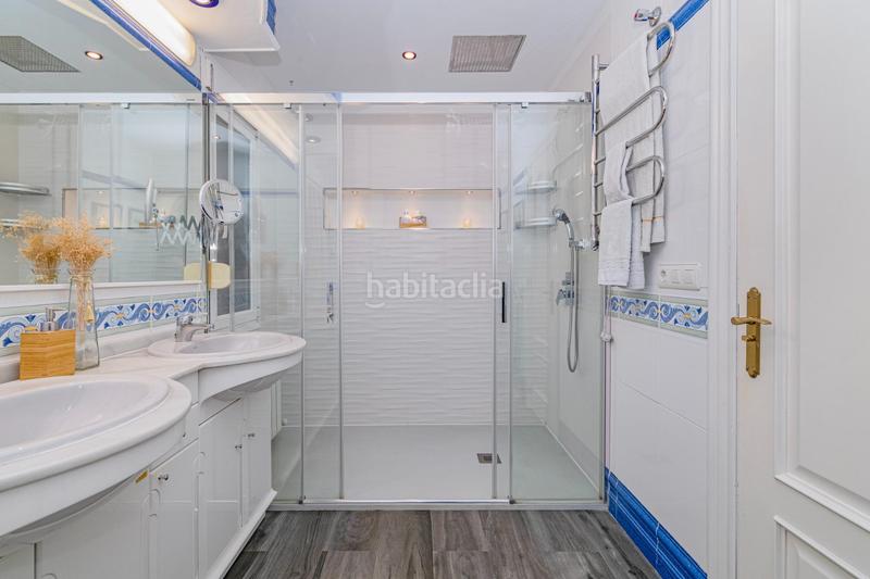 Foto 8050708a-daf4-4628-a337-eaa44625c2d7. Maison avec chauffage parking piscine dans Castaño - Mirasierra Granada