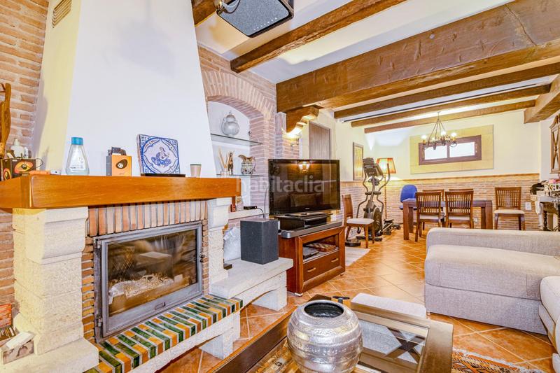 Foto 87ea8d9b-8d91-4c9c-b239-792d3b77e76a. Maison avec chauffage parking piscine dans Castaño - Mirasierra Granada