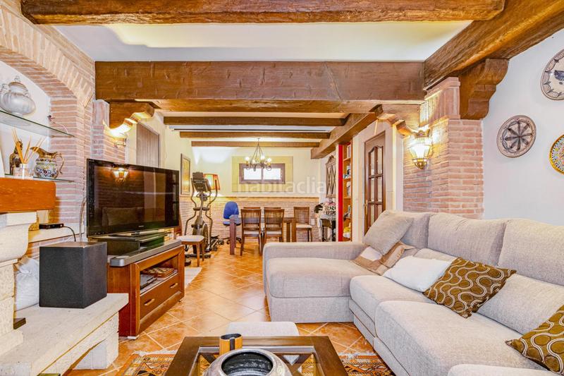 Foto a52d9347-dabf-4797-9919-6dd8dbd2e57f. Maison avec chauffage parking piscine dans Castaño - Mirasierra Granada