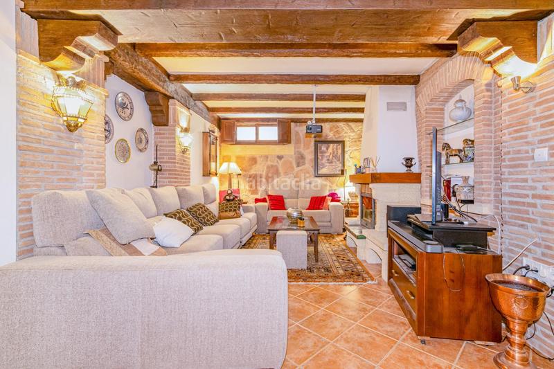 Foto a52fa77a-67a4-4107-a4b3-66817ad61fbb. Maison avec chauffage parking piscine dans Castaño - Mirasierra Granada