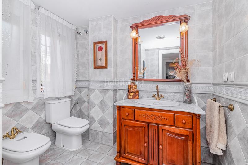 Foto bc0cfe6a-0040-4399-8cd8-49dc5b27e432. Maison avec chauffage parking piscine dans Castaño - Mirasierra Granada