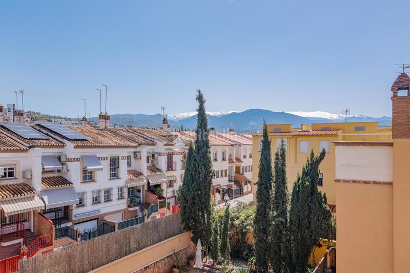 Foto c66369f6-fb27-42a1-b32b-0cdf8067d92f. Maison avec chauffage parking piscine dans Castaño - Mirasierra Granada