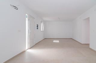 Casa aparellada  Calle del fuerte. Magnifica vivienda en esquina en las gabias con gran patio