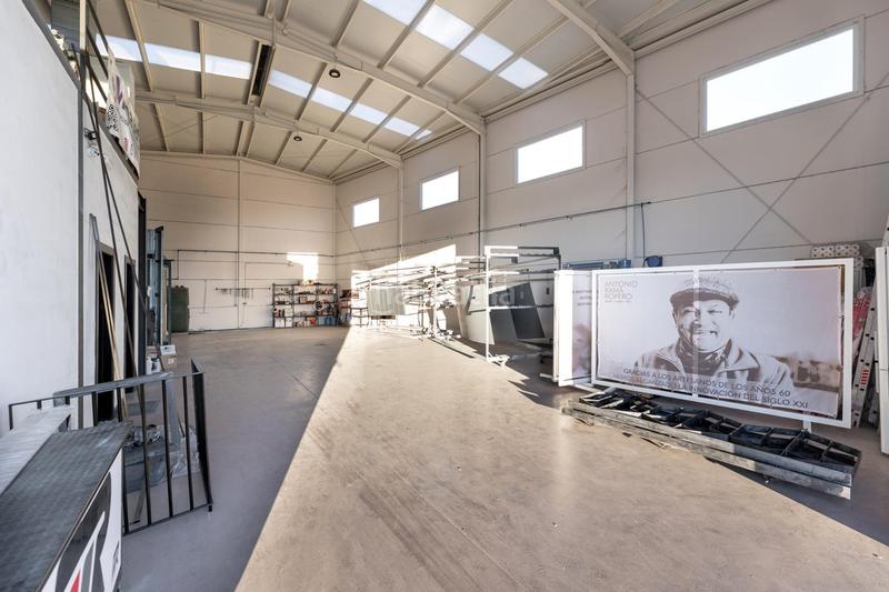 Foto 9597126c-f771-4cf7-90c7-4c2d55fdebb2. Nau industrial a ue-11 a Las Flores - Huerta Gabias (Las)