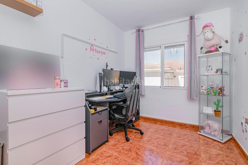 Foto 035d6fd4-61d1-4529-ab51-32b78ea625b0. Pis amb aparcament a San Francisco - El Chorrillo Gabias (Las)