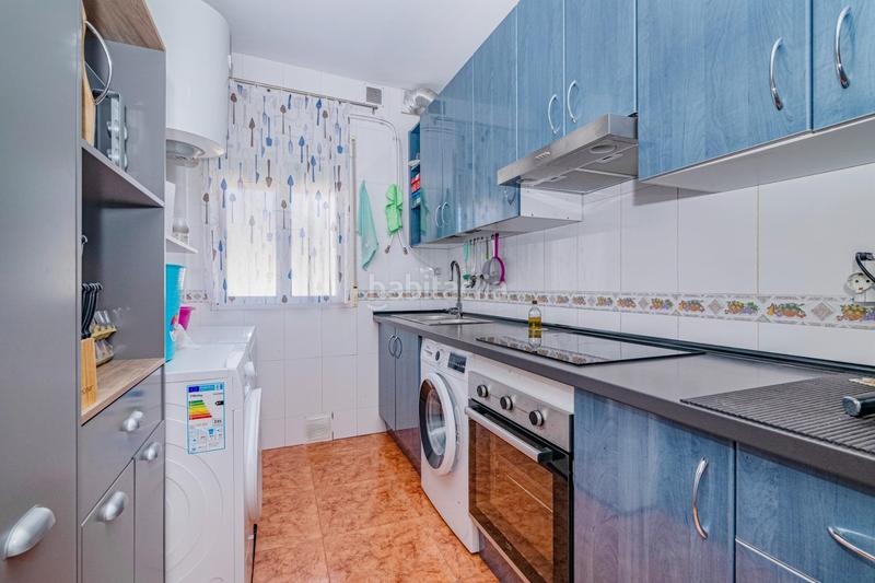 Foto 3b02dbab-9d52-4751-9e00-f3ddc085d83f. Pis amb aparcament a San Francisco - El Chorrillo Gabias (Las)