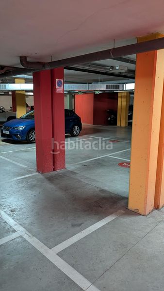 Foto e5d0de11-bcff-4221-ac9a-99130268d177. Aparcament cotxe a Barri del Centre Terrassa