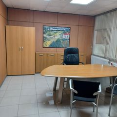 Miete Büro in Catalunya - Fontetes. Se alquilan oficinas en cerdanyola