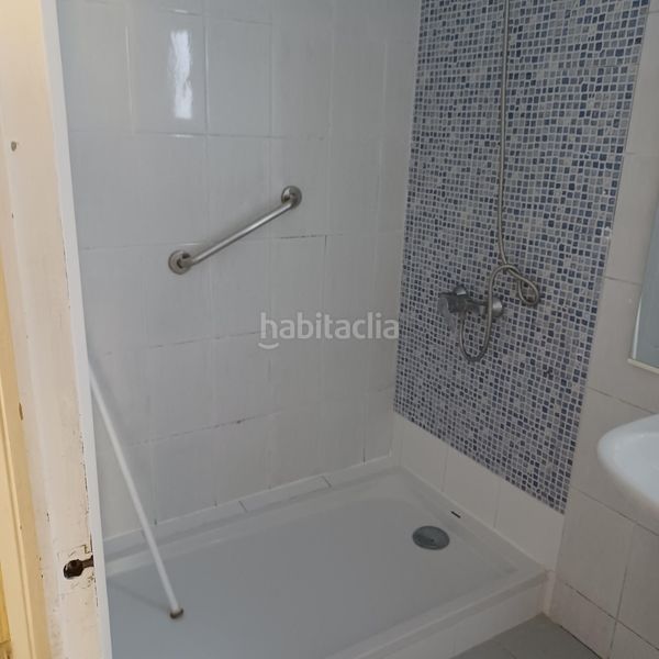 Foto a6b15433-730f-4f2a-85ef-62edfe8d988a. Pis a San Pere Terrassa