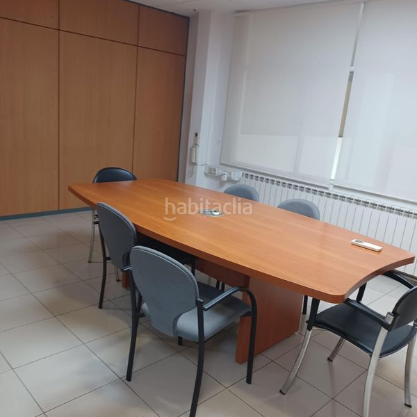 Foto d2d10191-acaa-43c7-b1c4-528977c1aa56. Rent office space with heating in Catalunya - Fontetes Cerdanyola del Vallès