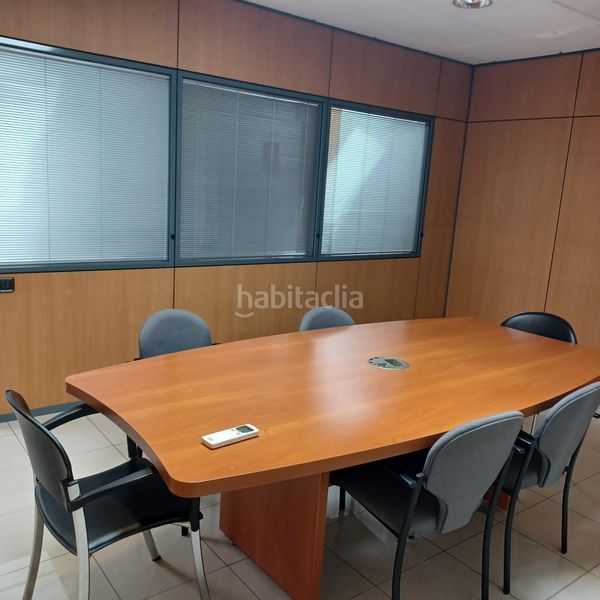 Foto f2fb6875-de66-4732-9c75-caada09faac5. Rent office space with heating in Catalunya - Fontetes Cerdanyola del Vallès