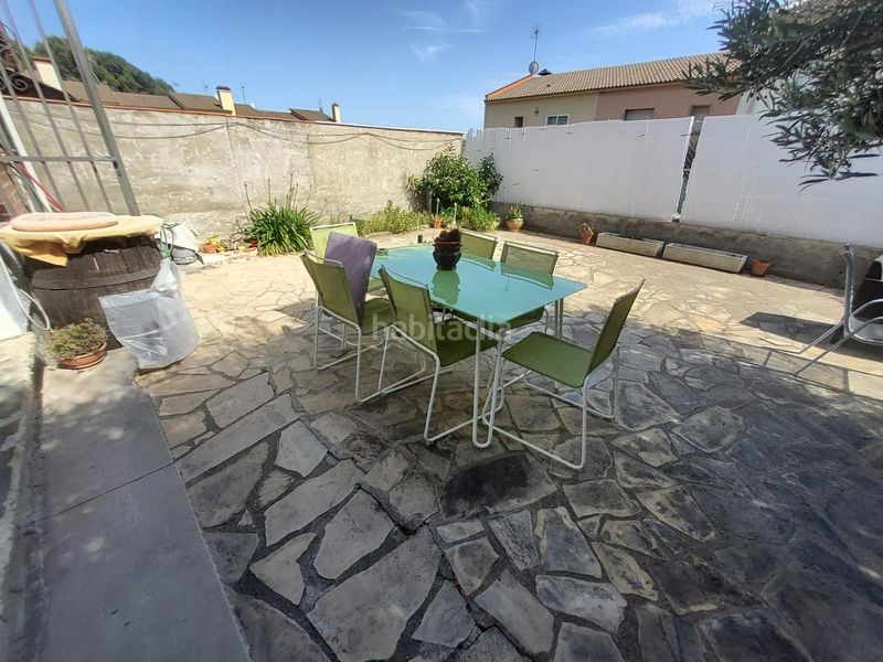 Foto 05de814e-f4a9-4a0f-ae7d-8ba279d2c051. Casa aparellada amb aparcament a Collbató