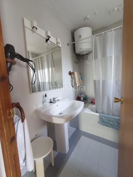 Foto 7ad88db2-a93d-4008-9239-8b230024f9ec. Casa aparellada amb aparcament a Collbató