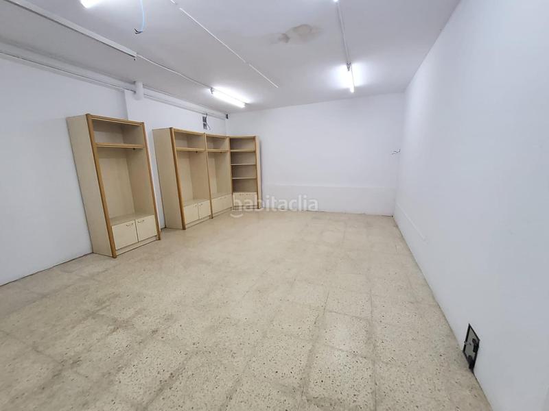 Foto f3477ca6-d7f2-409a-9e74-6ea1ce194034. Lloguer local comercial a Les Arenes - La Grípia - Can Montllor Terrassa
