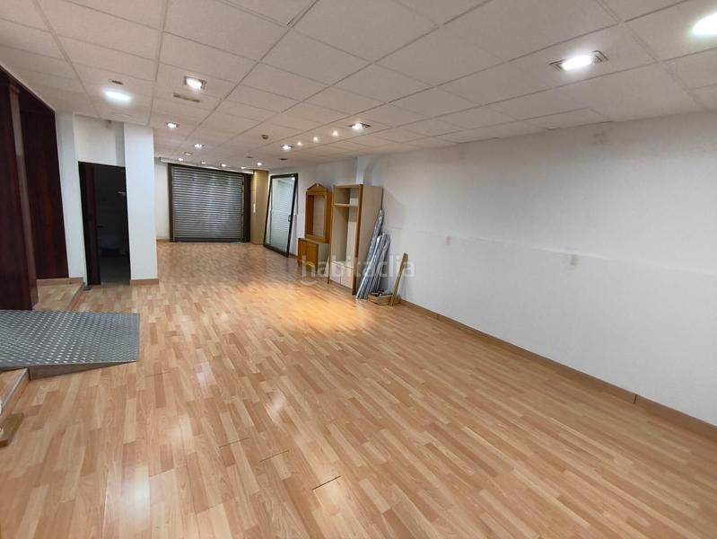 Foto cbd5f2a1-2888-47e4-96ea-46af40fbd1c0. Rent business premise in Les Arenes - La Grípia - Can Montllor Terrassa