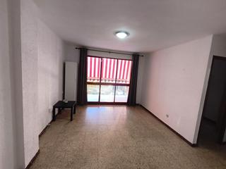 Appartement à Can Palet II - Santa Eulàlia. Amplio y confortable piso con terraza en can palet, terrassa  tu