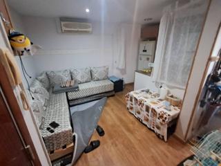 Appartement  Pubilla cases. Venta de piso con inquilino en hospitalet de llobregat