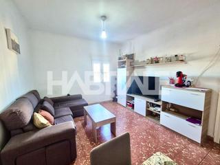 Piso en Benimàmet. Habitale presenta este piso con vistas despejadas en benimàmet,