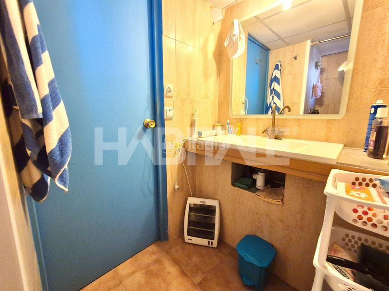 Foto b8e6e029-5481-482c-b3b8-9a4b9a954b9c. Casa amb piscina a Alborache