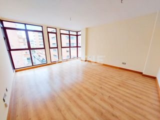 Flat in Aiora