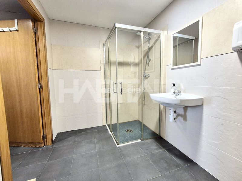 Foto 0f73655a-b73b-4611-949e-a3b40f2a8243. Local comercial a Aiora Valencia