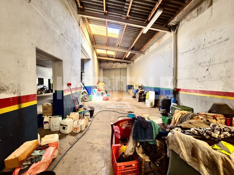 Foto f955351b-03c7-44ae-a9e7-d3296e286ee6. Terreny residencial a Alberic