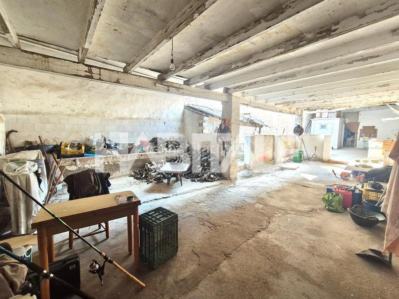 Foto 3b483bd4-250e-44c6-ad73-8dd98a5f071c. Casa aparellada a Alberic