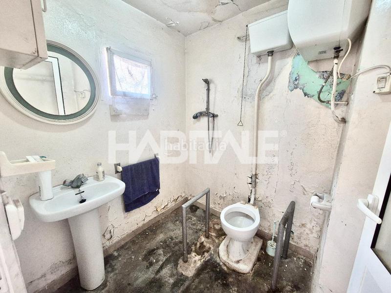 Foto c50ff6f6-ab28-4a2c-a1bb-5b7422b44046. Casa aparellada a Alberic