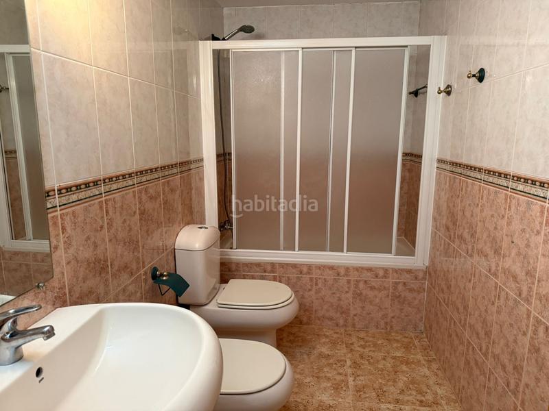 Foto 0cd54ede-8db8-461e-830e-7d50125bcc70. Chalet mit kamin heizung parking pool in Ensanche Alcalá de Henares