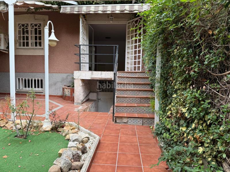 Foto 5f8d37aa-bf3d-40b1-b96f-99588e568171. Chalet mit kamin heizung parking pool in Ensanche Alcalá de Henares