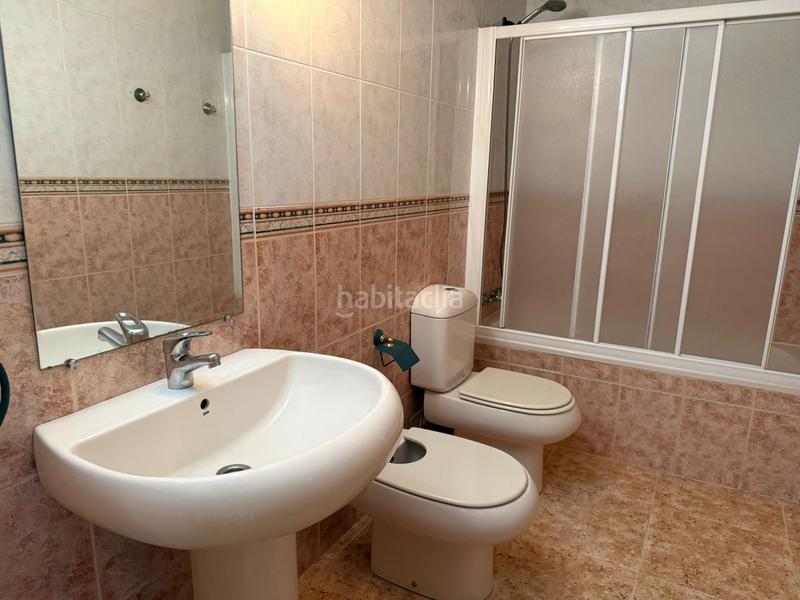 Foto f27c2f5e-2ae8-408f-a6da-c9d35f62b985. Chalet mit kamin heizung parking pool in Ensanche Alcalá de Henares