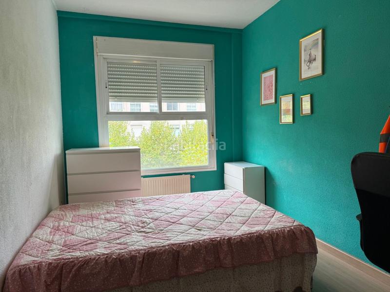 Foto c9a1acaf-9c1f-408b-af2b-033cb0c27235. Duplex with heating pool in Espartales Alcalá de Henares