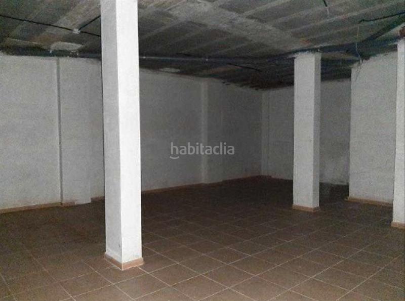 Foto ab4c5571-d8bf-4934-9c90-8aefd949bd9d. Local commercial dans Marín