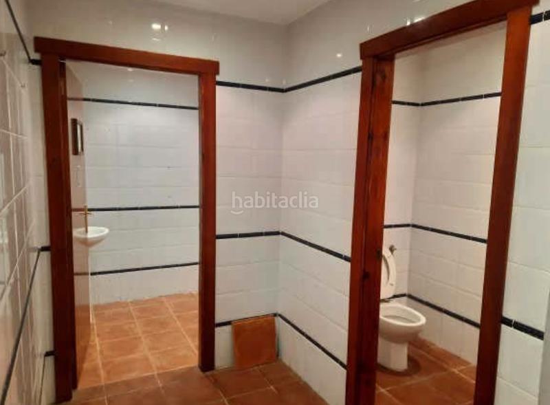 Foto 788813c3-38ab-4cfe-b12e-e2a853e0954d. Local comercial local y plaza de garaje en Porriño (O)