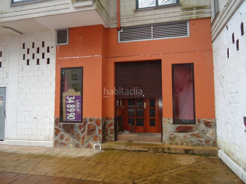 Foto 7cb591fa-041a-4368-bf95-9b190ab622e0. Local comercial local y plaza de garaje en Porriño (O)