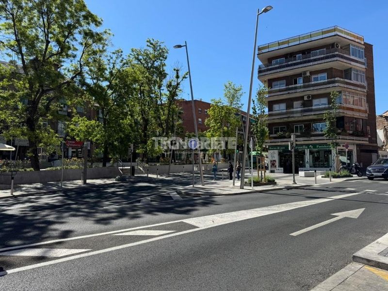 Foto de2b3fee-944e-46dd-bca5-524458115ed0. Pis a Buena Vista Madrid