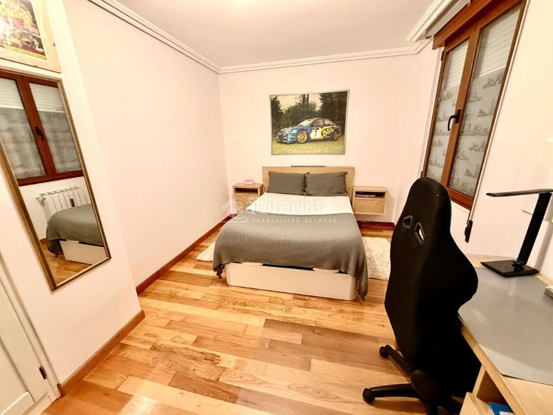 Foto e5351ccf-7f12-4cca-98a3-fa78252429b4. Piso  en venta en Cuatro Caminos Santander