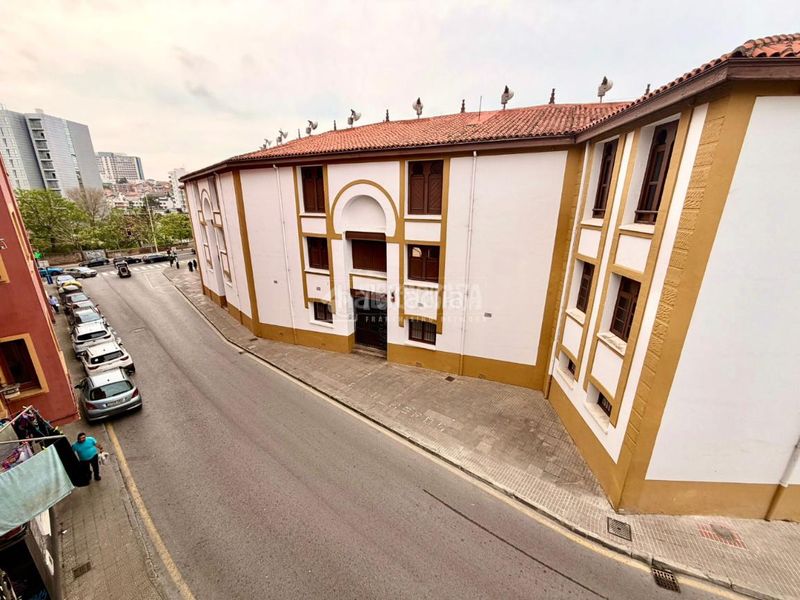 Foto ec09ac88-fe06-499d-a957-88f1fe4ff7f8. Pis a Cuatro Caminos Santander