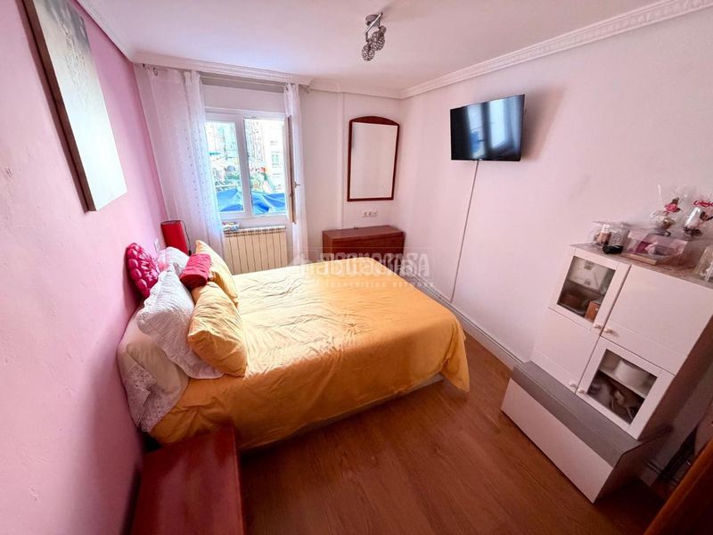 Foto 700aa506-3190-4fb2-8d0a-5ae074e7cd61. Pis a Numancia - San Fernando Santander